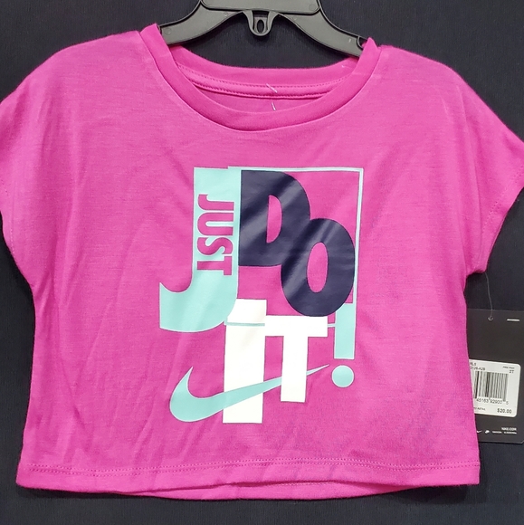 🆕️ Nike Boxy Tee - Picture 2 of 10